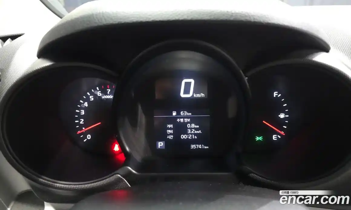 Kia Ray 2022 1.0 Автомат в Москве № 798316, фото 8