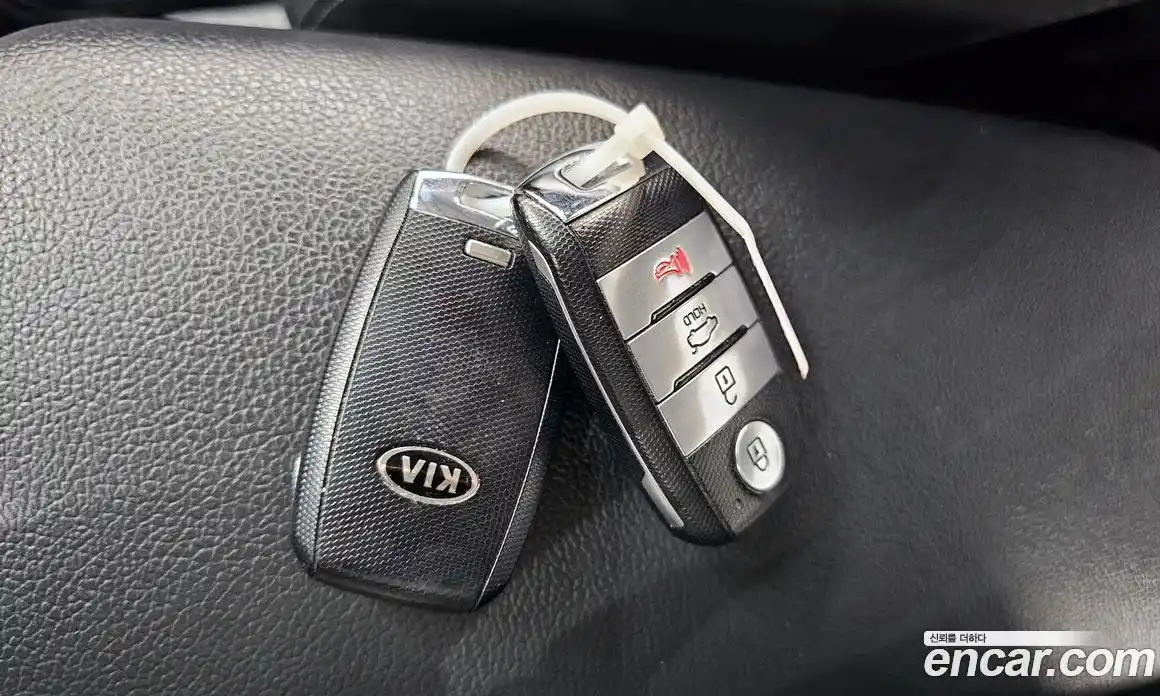 Kia K3 2017 1.6 Автомат в Москве № 798390, фото 19