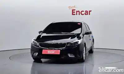 Kia K3 2017 1.6 Автомат в Москве № 798390, миниатюра 3