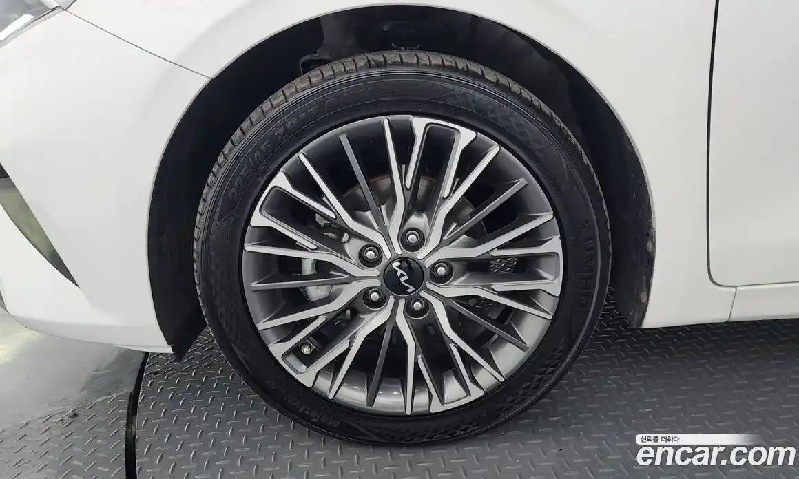 Kia K3 2022 1.6 Автомат в Москве № 798511, фото 5