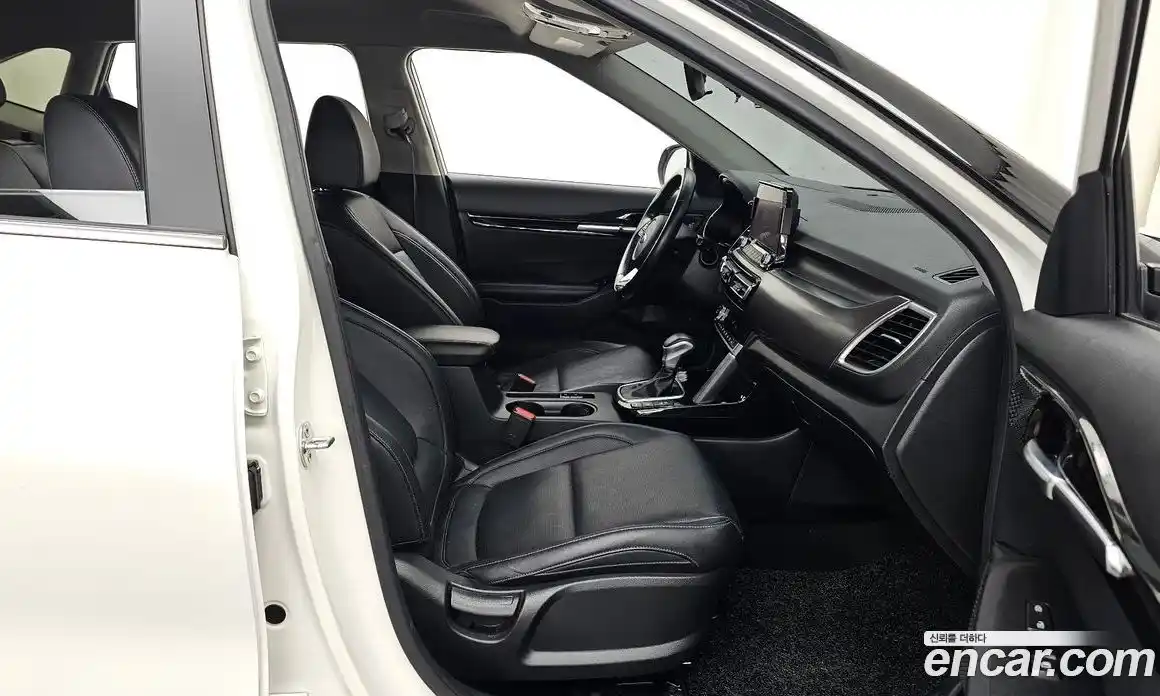 Kia Seltos 2020 1.6 Автомат в Москве № 798611, фото 11