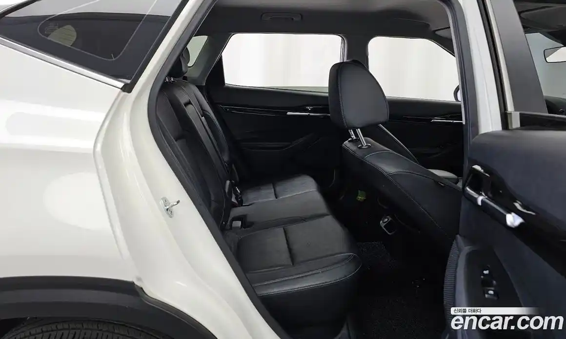 Kia Seltos 2020 1.6 Автомат в Москве № 798611, фото 12