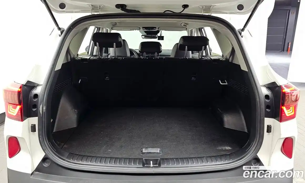 Kia Seltos 2020 1.6 Автомат в Москве № 798611, фото 20