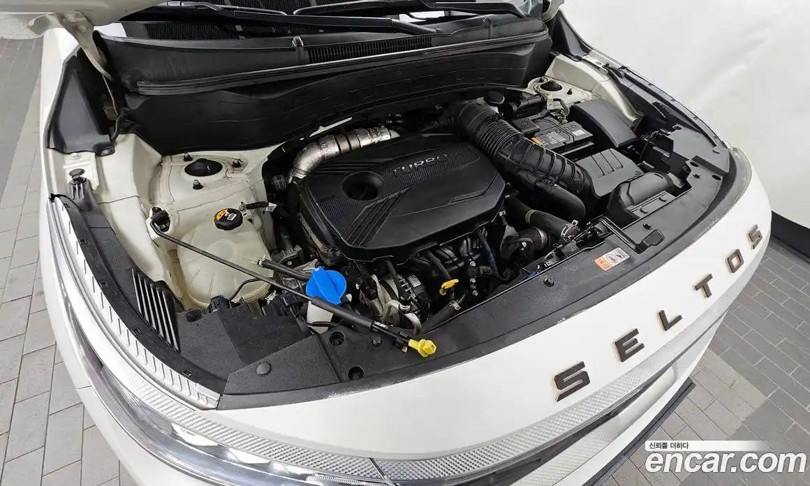 Kia Seltos 2020 1.6 Автомат в Москве № 798611, фото 6