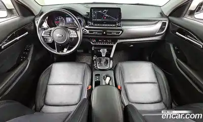 Kia Seltos 2020 1.6 Автомат в Москве № 798611, миниатюра 7