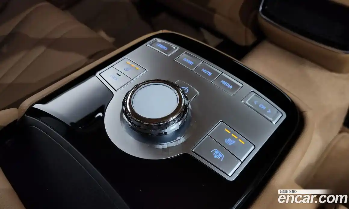 Genesis G80 2025 2.5 Автомат в Москве № 798635, фото 19