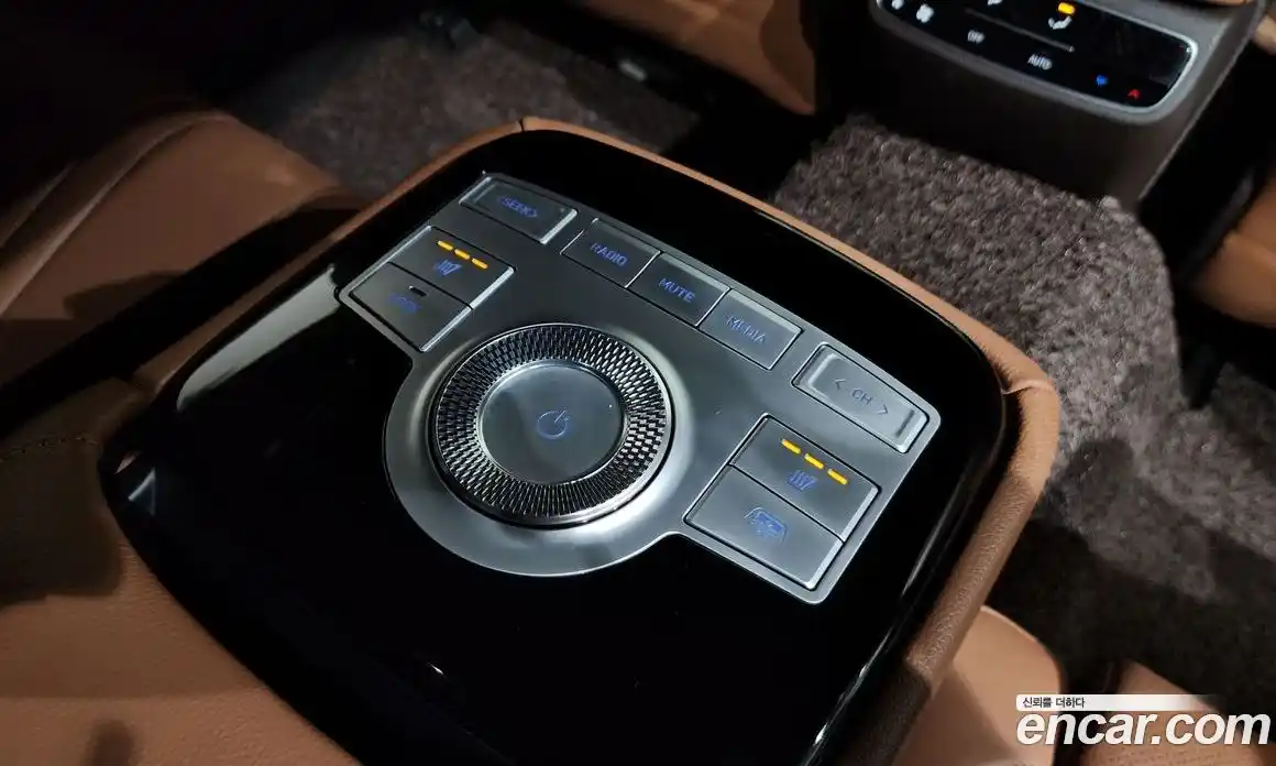 Genesis G80 2020 2.5 Автомат в Москве № 798792, фото 19