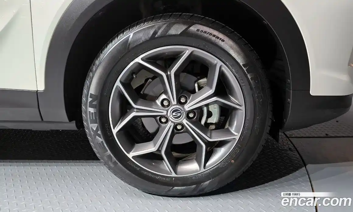 SsangYong Korando 2020 1.5 гидро в Москве № 798972, фото 5