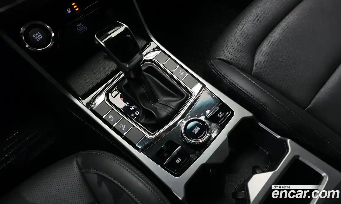 SsangYong Korando 2020 1.5 гидро в Москве № 798972, фото 9