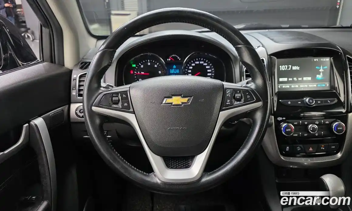 Chevrolet Captiva 2017 2.0 Автомат в Москве № 799749, фото 13