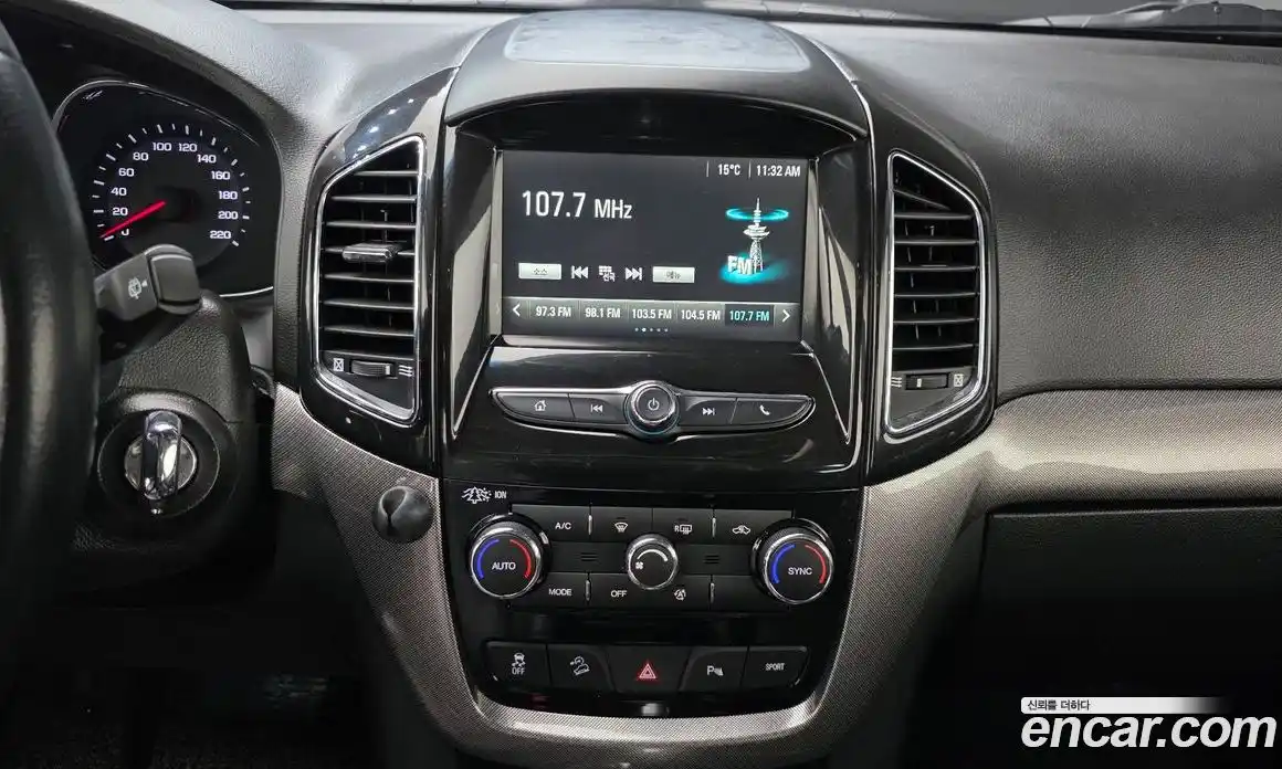 Chevrolet Captiva 2017 2.0 Автомат в Москве № 799749, фото 17