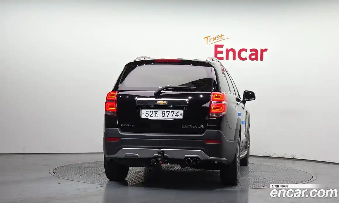 Chevrolet Captiva 2017 2.0 Автомат в Москве № 799749, фото 4