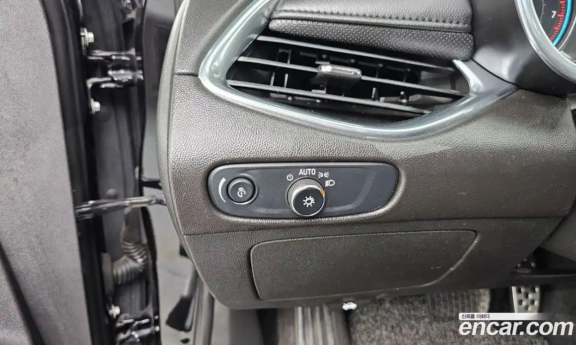 Chevrolet Malibu 2017 1.5 Автомат в Москве № 799843, фото 19