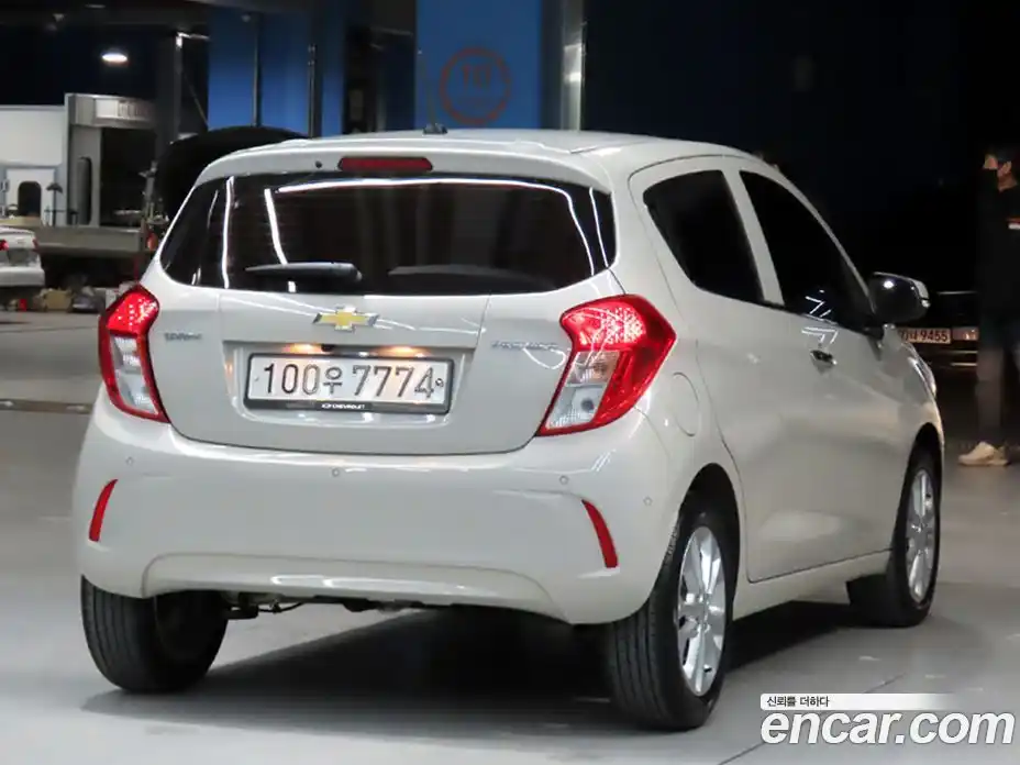 Chevrolet Spark 2019 1.0 Автомат в Москве № 799863, фото 4
