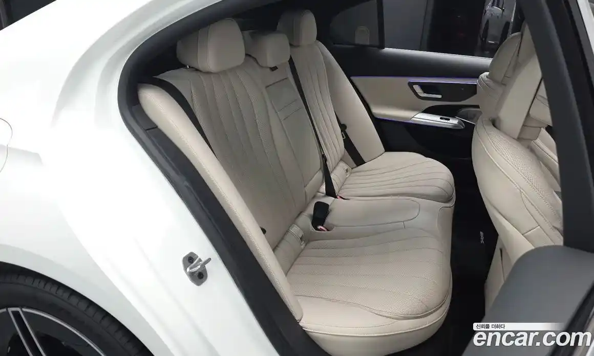 Mercedes-Benz E-Class 2025 2.0 Автомат в Москве № 800590, фото 11