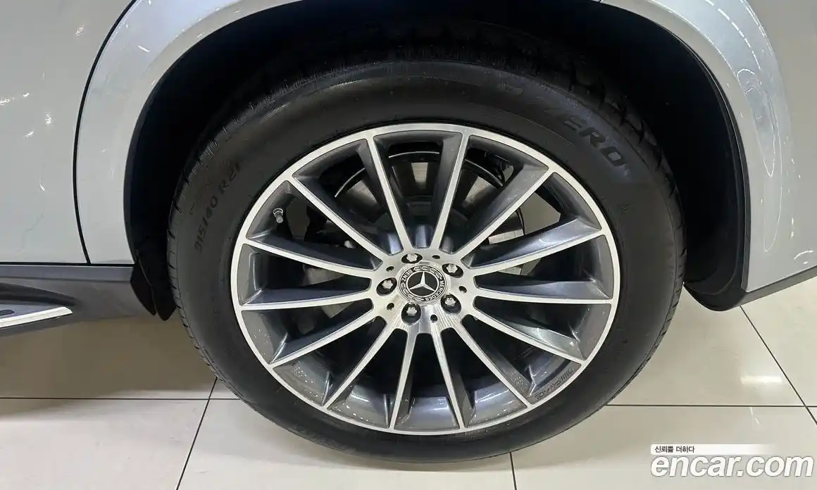 Mercedes-Benz GLE-Class 2025 3.0 Автомат в Москве № 800610, фото 5