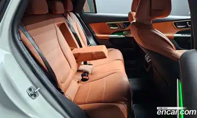 Mercedes-Benz GLC-Class 2024 2.0 Автомат в Москве № 800688, миниатюра 12