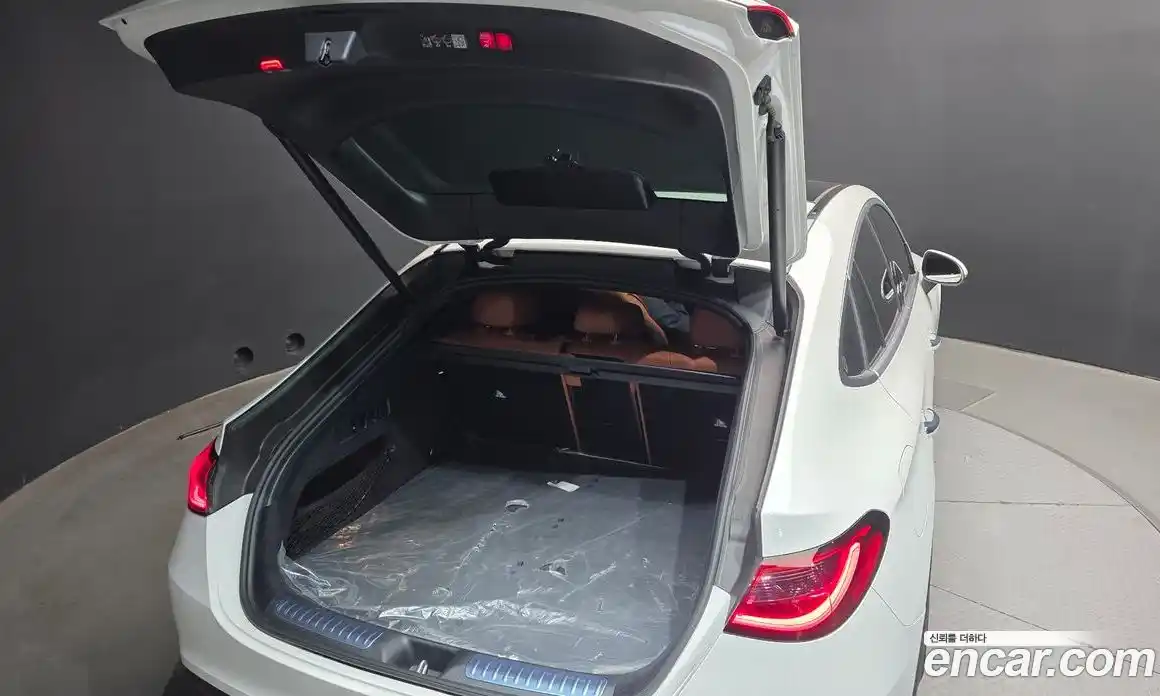 Mercedes-Benz GLC-Class 2024 2.0 Автомат в Москве № 800688, фото 20