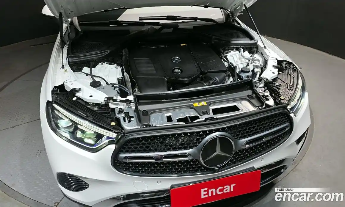 Mercedes-Benz GLC-Class 2024 2.0 Автомат в Москве № 800688, фото 6