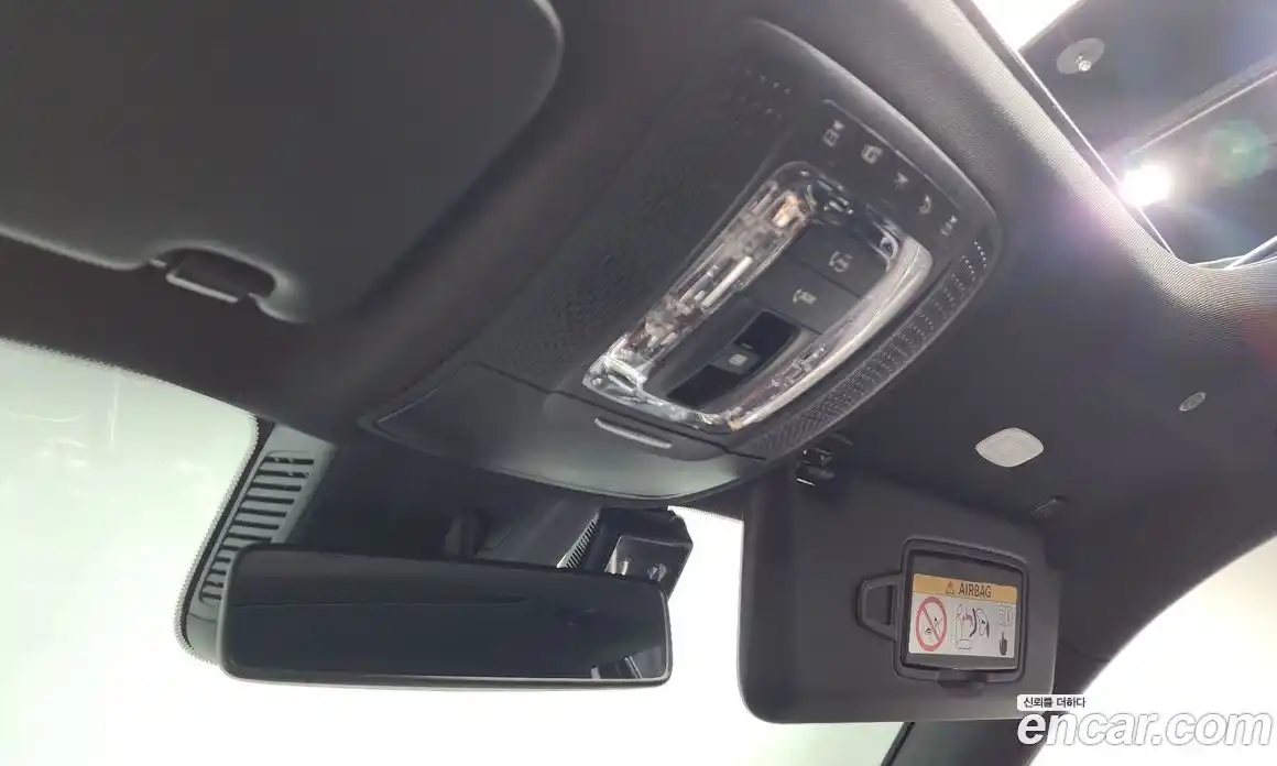 Mercedes-Benz GLB-Class 2020 2.0 Автомат в Москве № 801136, фото 17