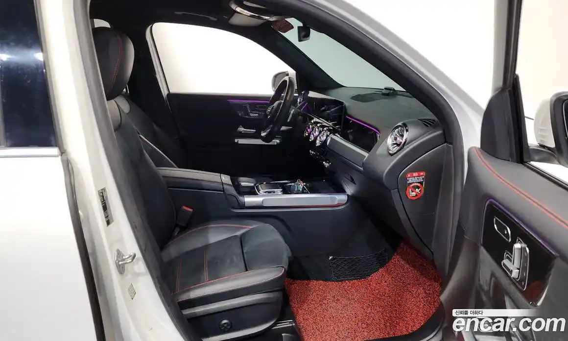 Mercedes-Benz GLB-Class 2020 2.0 Автомат в Москве № 801136, фото 10