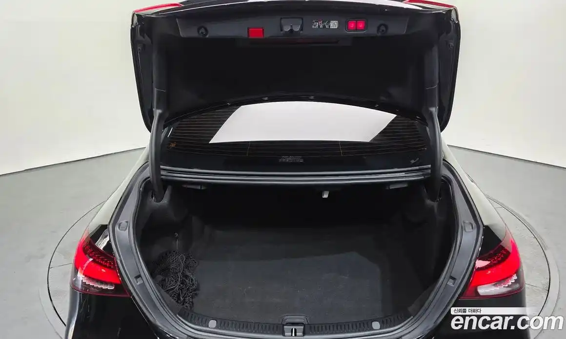 Mercedes-Benz E-Class 2022 2.0 Автомат в Москве № 801192, фото 20