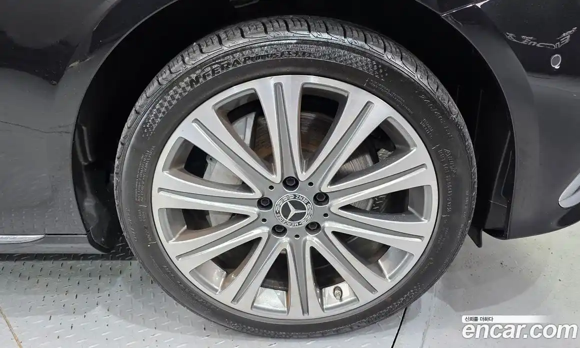 Mercedes-Benz E-Class 2022 2.0 Автомат в Москве № 801192, фото 5