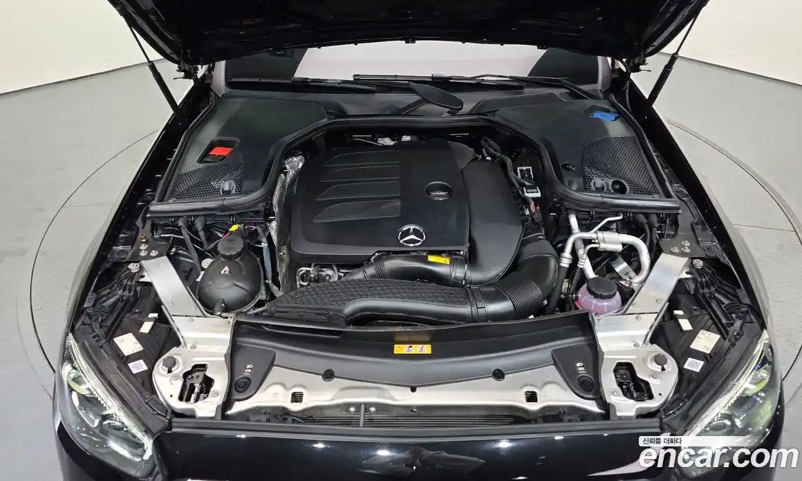 Mercedes-Benz E-Class 2022 2.0 Автомат в Москве № 801192, фото 6