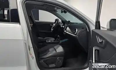 Audi Q2 2023 2.0 Автомат в Москве № 801384, миниатюра 11