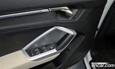 Audi Q3 2023 2.0 Автомат в Москве № 801516, миниатюра 11