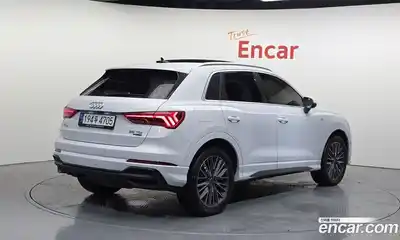 Audi Q3 2023 2.0 Автомат в Москве № 801516, миниатюра 2