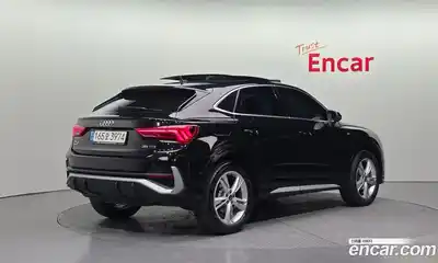 Audi Q3 2022 2.0 Автомат в Москве № 801587, миниатюра 2