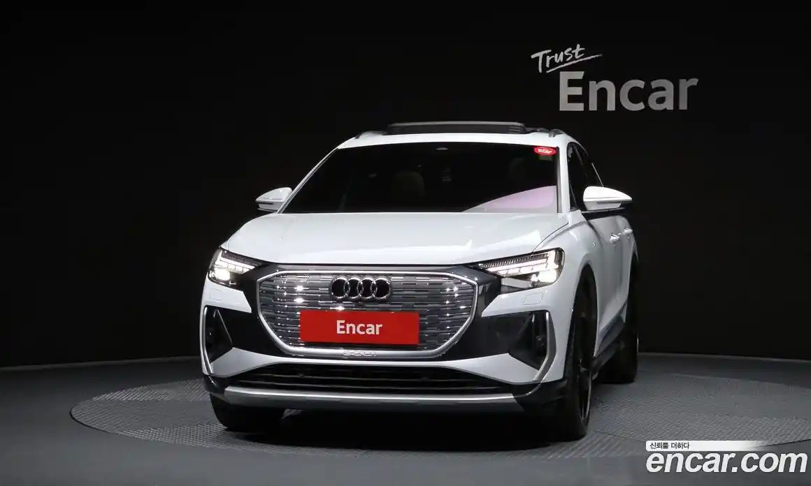 Audi Q4 e-tron 2022 0.2 Автомат в Москве № 801633, фото 3