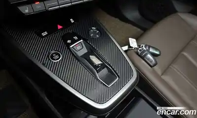 Audi Q4 e-tron 2022 0.2 Автомат в Москве № 801633, миниатюра 9