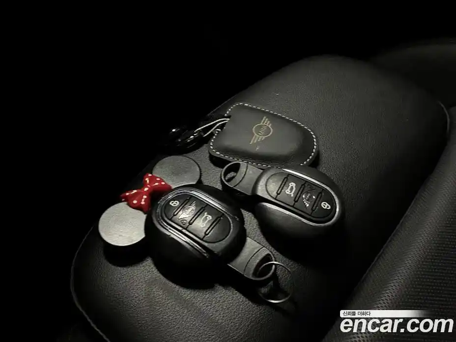 Mini Cooper 2019 1.5 Автомат в Москве № 802490, фото 16