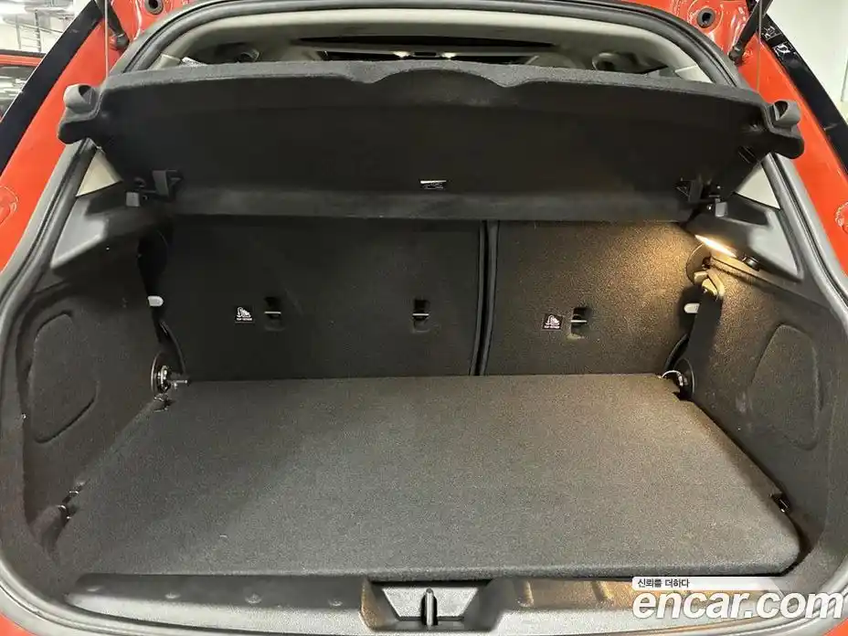 Mini Cooper 2019 1.5 Автомат в Москве № 802490, фото 19