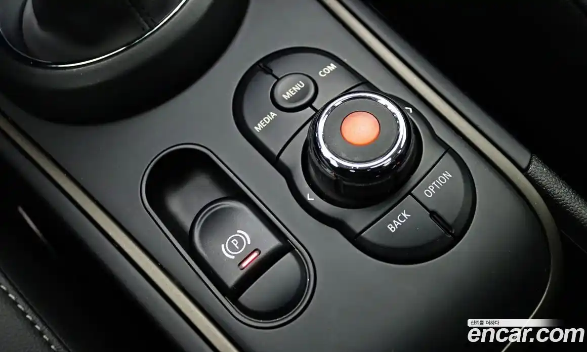 Mini Countryman 2021 1.5 Автомат в Москве № 802501, фото 13