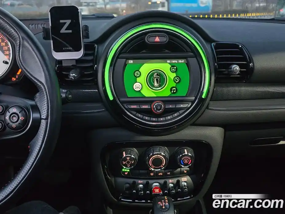 Mini Clubman 2018 2.0 Автомат в Москве № 802576, фото 12