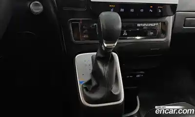 Hyundai Staria 2023 3.5 Автомат в Москве № 813549, миниатюра 9