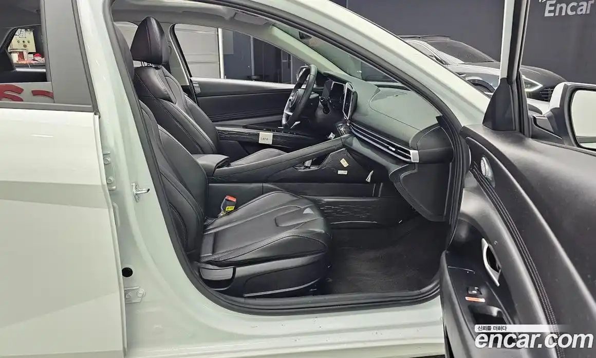 Hyundai Avante 2025 1.6 Автомат в Москве № 813587, фото 12