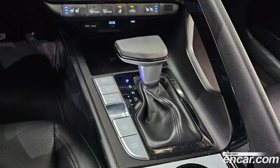 Hyundai Avante 2025 1.6 Автомат в Москве № 813587, фото 9