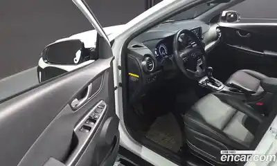 Hyundai Kona 2019 1.6 Автомат в Москве № 813791, миниатюра 12