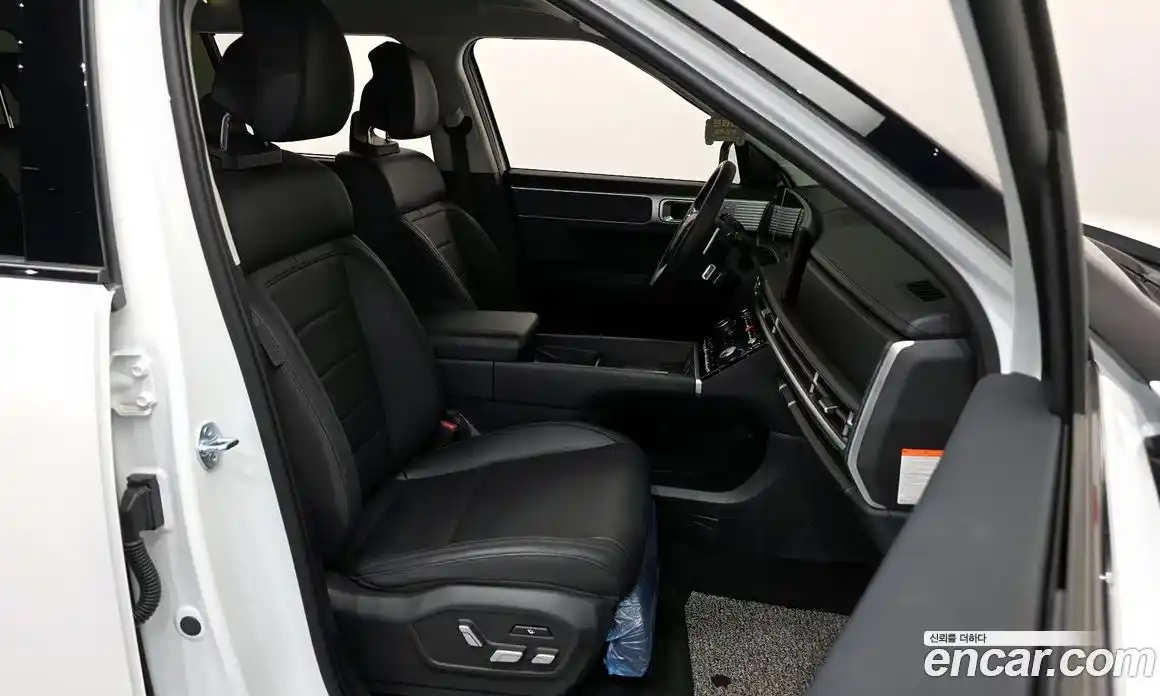 Hyundai Santa Fe 2025 1.6 гидро в Москве № 813861, фото 10