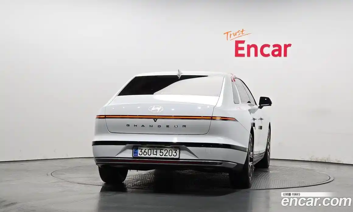 Hyundai Grandeur 2024 2.5 Автомат в Москве № 814035, фото 4