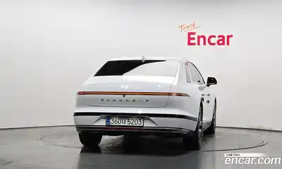 Hyundai Grandeur 2024 2.5 Автомат в Москве № 814035, миниатюра 4