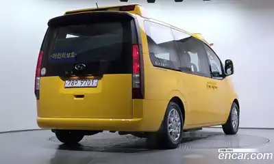 Hyundai Staria 2023 3.5 Автомат в Москве № 814041, миниатюра 2