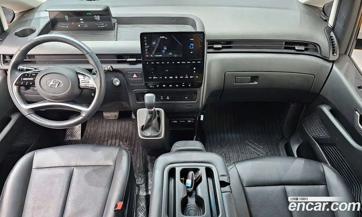 Hyundai Staria 2023 3.5 Автомат в Москве № 814041, фото 7