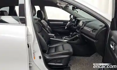 Renault QM6 2020 2.0 Автомат в Москве № 814135, миниатюра 11