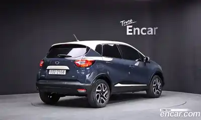 Renault QM3 2016 1.5 Автомат в Москве № 814142, миниатюра 2