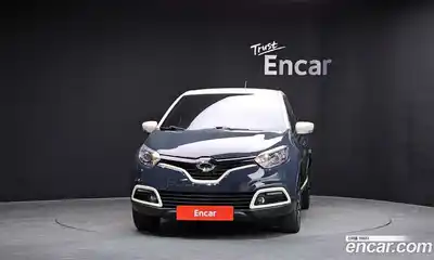 Renault QM3 2016 1.5 Автомат в Москве № 814142, миниатюра 3
